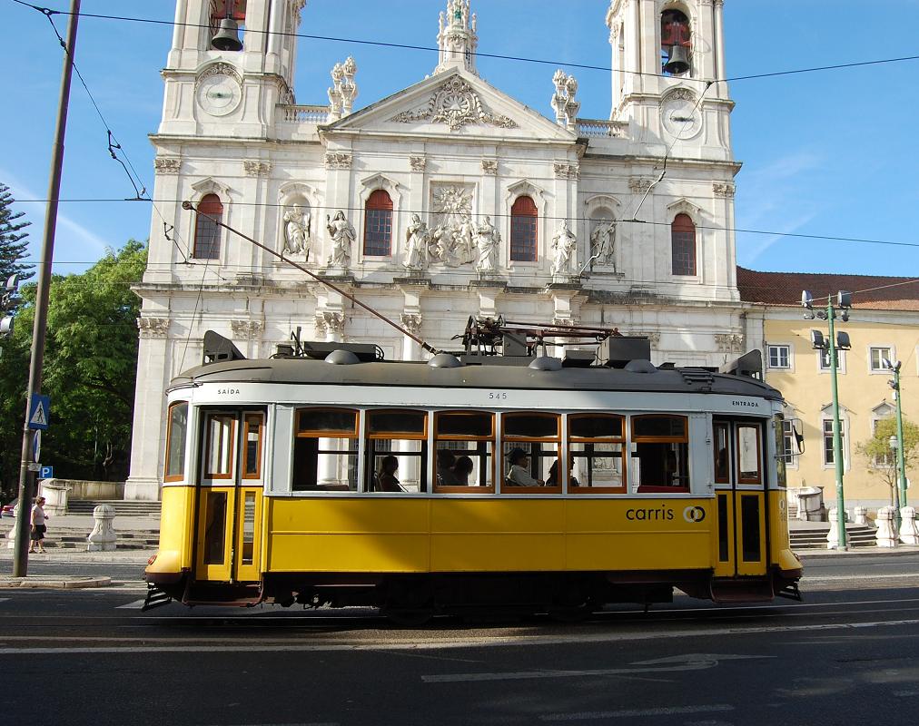 tram 28 centre lisbonne