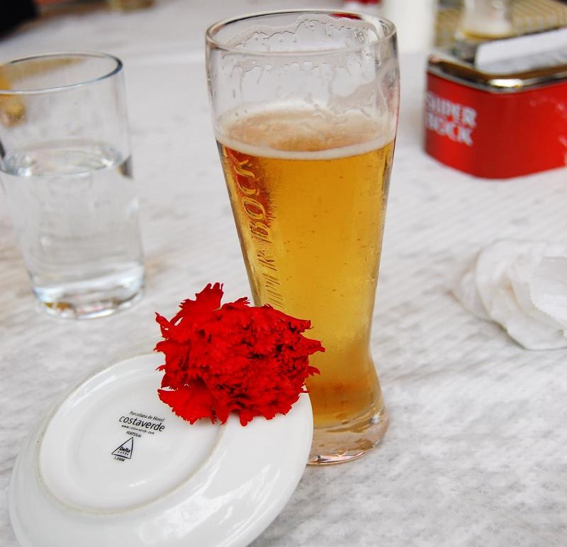 œillets dans un bar á Lisbonne
