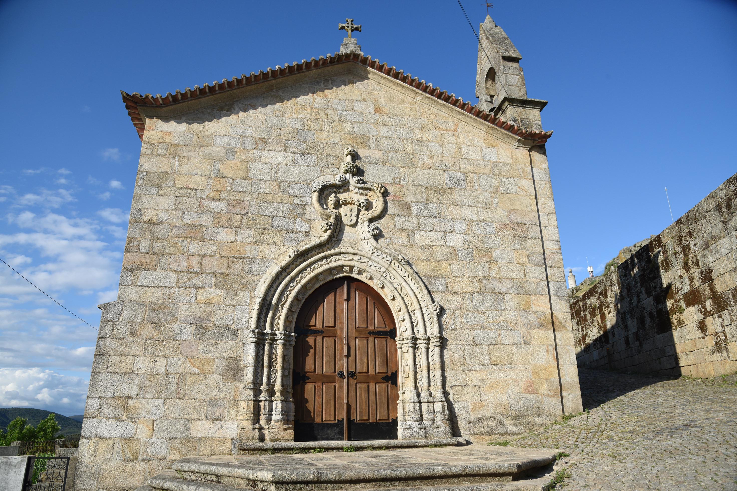 La route des châteaux dans la valléedu Côa