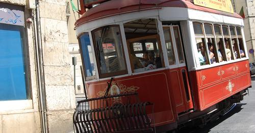 tram rouge